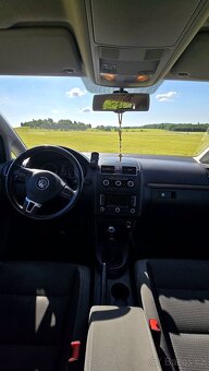 Prodám VW Touran r.v 2014 - 5