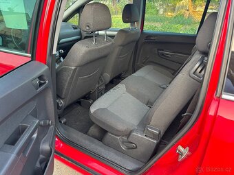 Opel Zafira 1,6 85 kw rok 2011 - 5