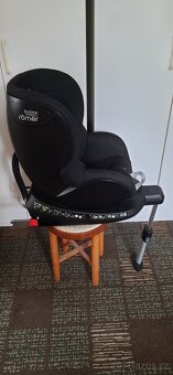Britax Römer Dualfix Black, ISOFIX, 360° - 5