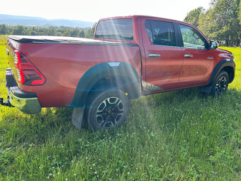 Toyota Hilux, DoubleCab 2.8D 150 kW,1 maj, ČR, servis zaruka - 5