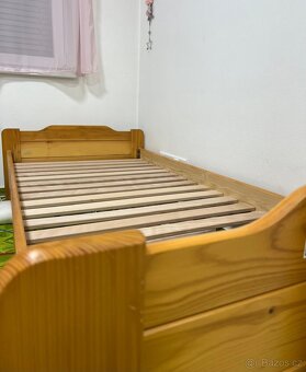 Postel s matrací - 5
