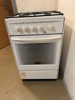 PLYNOVÝ SPORÁK  TYP 1202 - 5