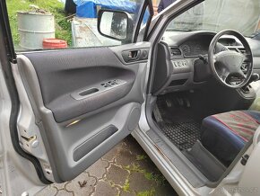 Mitsubishi space wagon 4x4, 2,4GDi, 6-miestne 2kusy - 5