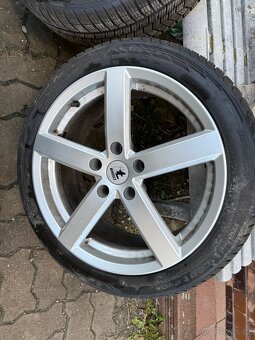 Alu kola BMW 18” ET 34 8J - 5