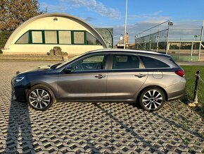Hyundai i30 combi, 1.6 CRDI, 100 kW, Premium, aut, DPH - 5