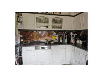 Bílá venkovská kuchyně s vestavěnými spotřebiči,5387 - 5