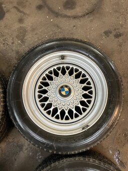BMW Styiing 5 240/45 ZR415 16” - 5