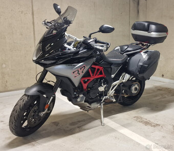 MV Agusta Turismo Veloce 800 - 5