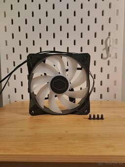 Cooler Master SickleFlow 140 + Cooler Master CF120 - 5