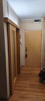 Byt 2kk z balkónem v OV - 5