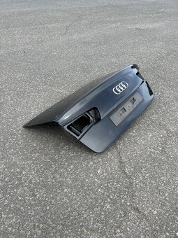 Prodam zadni kufr audi a6 c7 - 5