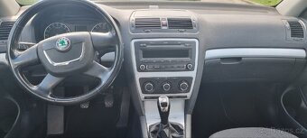 Škoda Octavia II 1.6TDi 77Kw r.v.5/2011 nový servis - 5