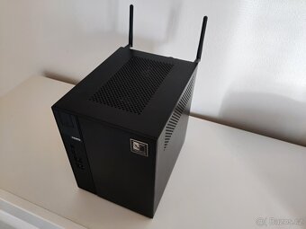 Herní MiniPC AsRock X300-ITX Ryzen 5 / 32GB / 1TB / RX6600 - 5