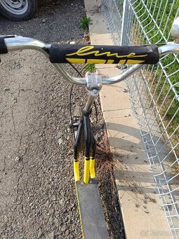 Prodám koloběžku zn. TOUR - LINE, vel. 12" - 5