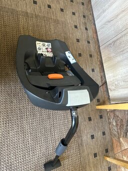 Cybex Aton+ izofix základna - 5