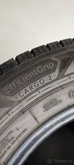 225/65/16C Goodyear Efficient Grip Cargo2, DOT 2422. 7.0 mm. - 5