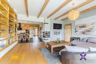 Prodej luxusního rodinného domu 4+kk, 190 m2 - Bochoř, okres - 5