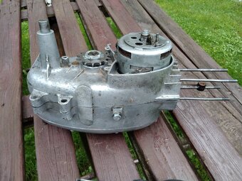 Motor JAWA Pionýr 550,555 - 5