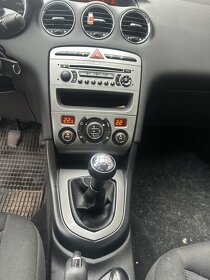 Prodám veškeré náhradní díly Peugeot 308 kombi 1.6 VTI - 5