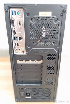 Výkonný PC- intel i7 8700 / 32GB RAM / Quadro P2000 / 500GB - 5