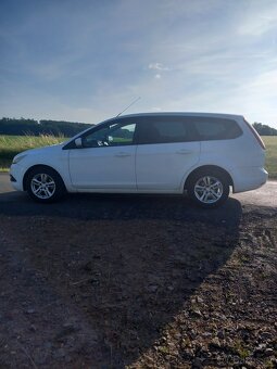 Ford focus 1.6Tdci 74 kw kombi 2008 - 5