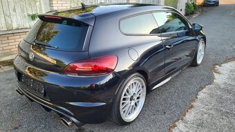 VOLKSWAGEN SCIROCCO R - 2,0TSi Sport 147kW - 5