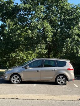 RENAULT SCENIC 1.9 dCi 2012 - 5