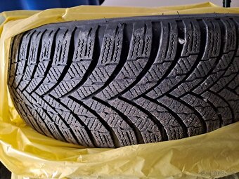 Zimní pneu Firestone Winterhawk 4 - 5
