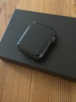 Apple Watch Nike SE 44mm (GPS+Cellular) - 5