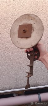 Stará ruční bruska - 5