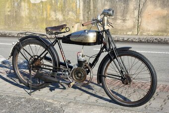 Předválečné motokolo - 5