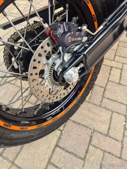 KTM 990 Adventure 2011 - 5