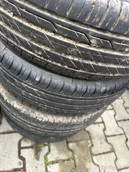 Prodám Bridgestone turanza 195/60 r16 - 5