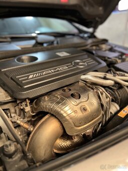 Mercedes-Benz A45 AMG 4Matic - 5