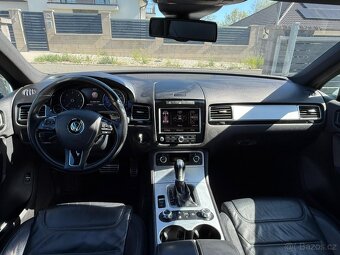 VOLKSWAGEN TOUREG R-LINE DPH - 5