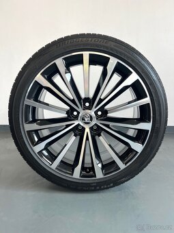 ☀️ Letní Alu kola Trinity, Škoda Superb 3, 5x112 r19 - 5