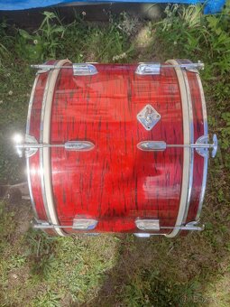 Basový buben Pearl - 5