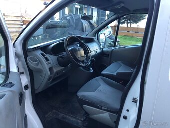 Renault Trafic long 2.0 - 84 kW Transporter - 5
