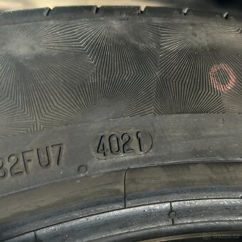 Letní pneu 255/45 R20 105H XL Continental 5mm - 5