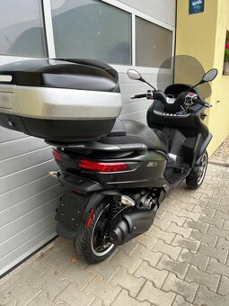 Piaggio MP3 300 LT Sport - 5