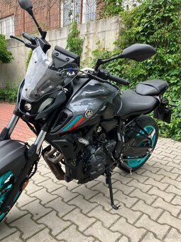 Yamaha MT 07 - 5