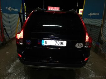 Volvo XC90 2,4 D AWD 4×4 EXKLUSIVE 136KW - 5