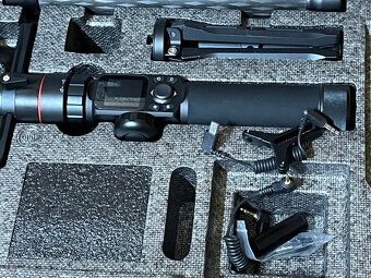 Feiyu Tech AK4000 - 5