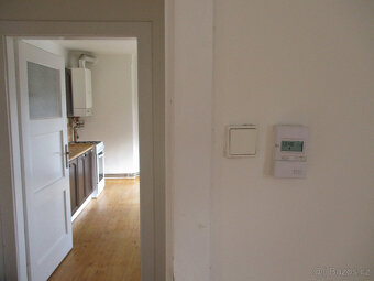 Pronájem bytu 1+1 35m2 v Opavě-Kateřinkách po rekonstr. - 5