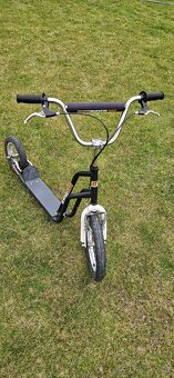 Koloběžka Intrea Giga Rider 300 - 5