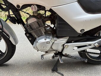 Yamaha YBR 125 - 5
