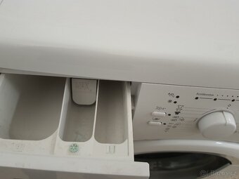 DOVOZ úzká  A+++ úsporná moderní Whirlpool pračka - 5