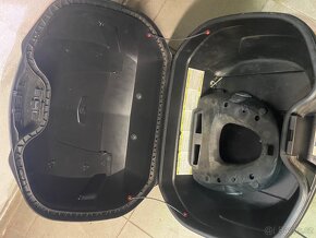 kufr givi 50 l skoro nový - 5