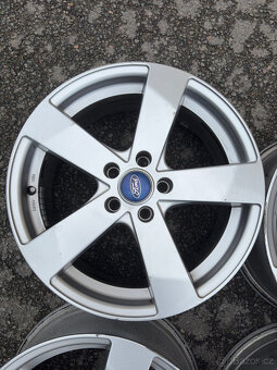 Alu kola Dezent TD 7,5x17 5x108 ET40 - 5