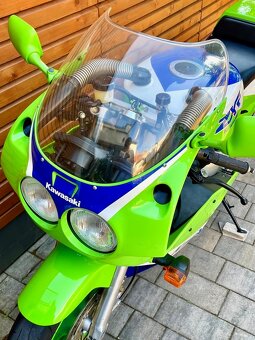 Kawasaki ZXR750 H2 - 5